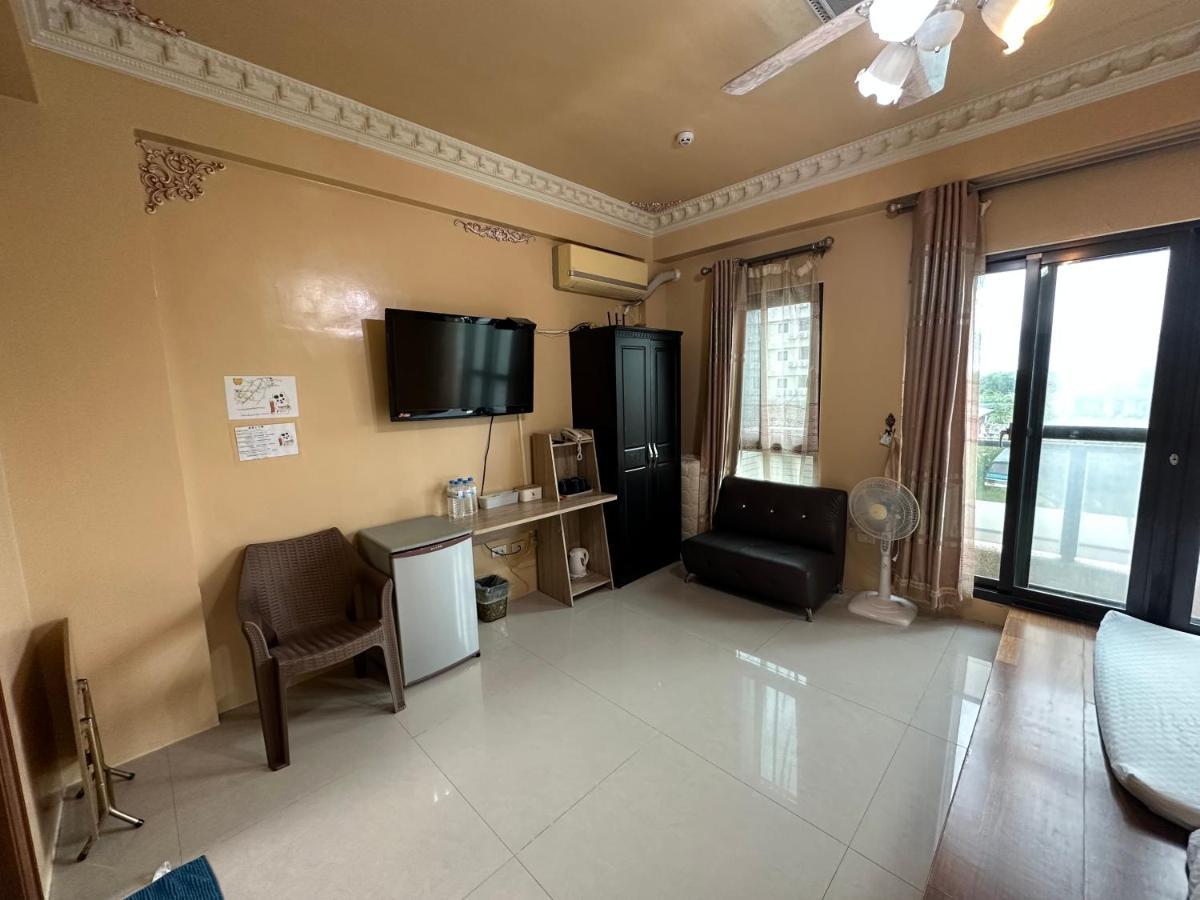 Tou Cheng Whale Watching Homestay Toucheng Bagian luar foto