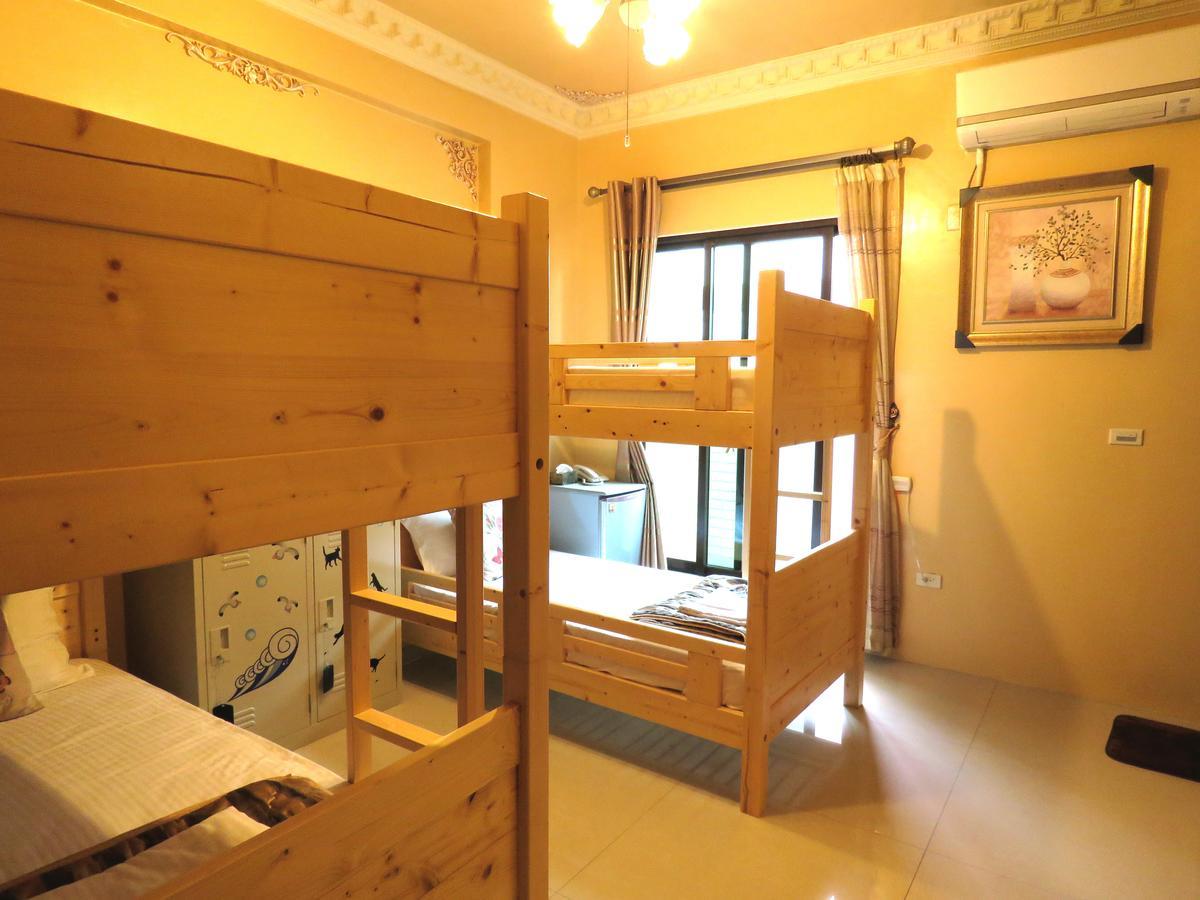 Tou Cheng Whale Watching Homestay Toucheng Bagian luar foto