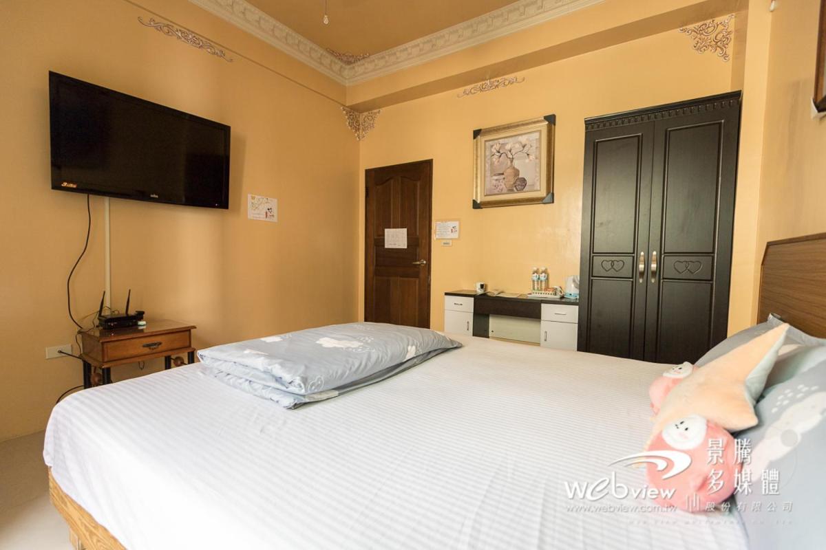 Tou Cheng Whale Watching Homestay Toucheng Bagian luar foto